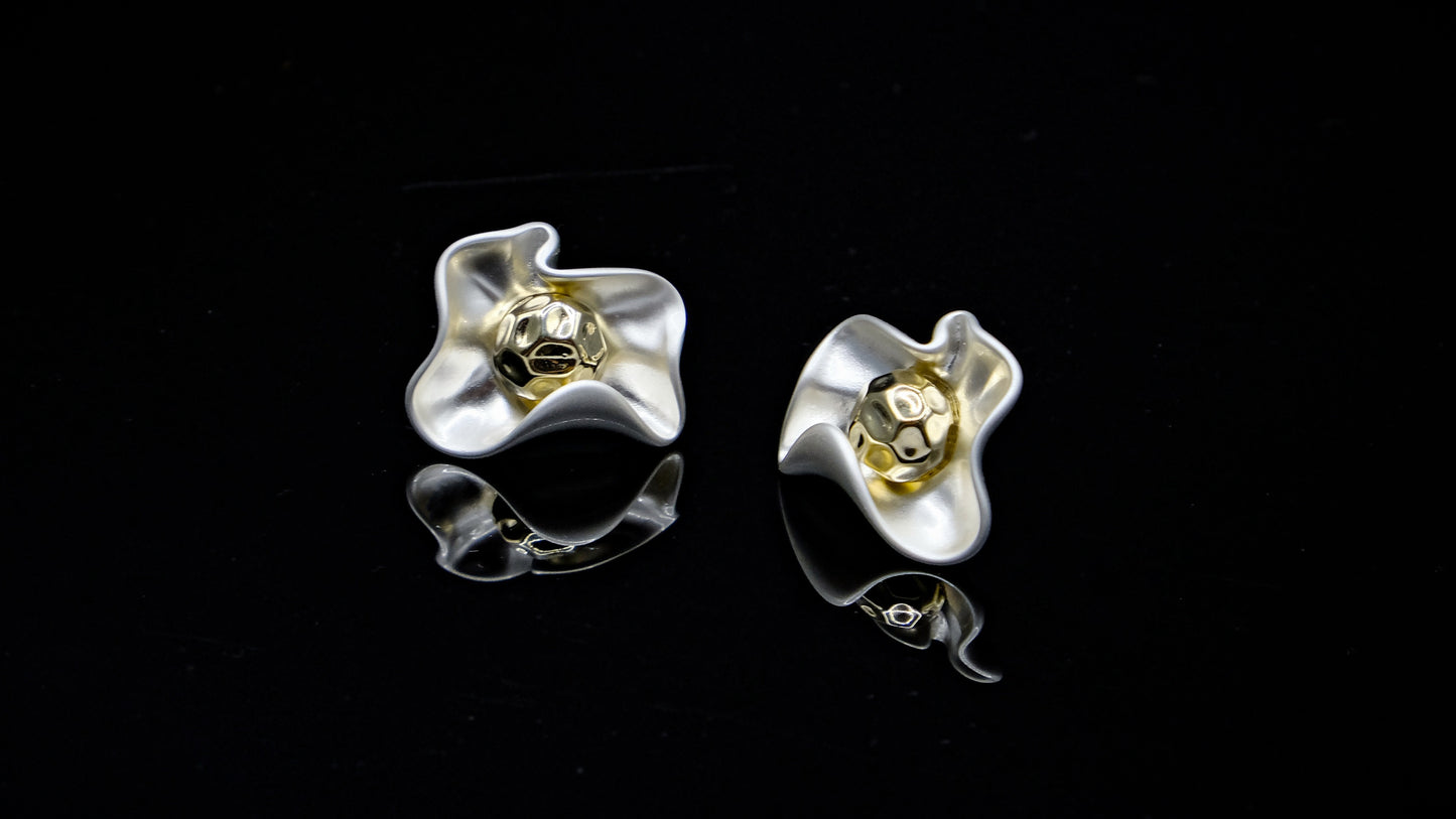 BloomLuxe Petal Earrings – 18K Gold-Plated Floral Studs